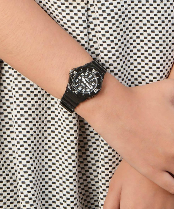 ساعت مچی عقربه‌ای کاسیو Casio مدل LRW-200H-1BVDF