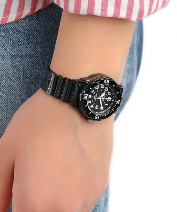ساعت مچی عقربه‌ای کاسیو Casio مدل LRW-200H-1BVDF