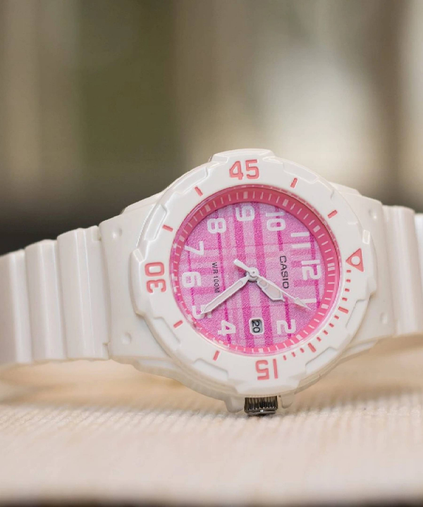 ساعت مچی عقربه‌ای زنانه کاسیو Casio مدل LRW-200H-4CVDF