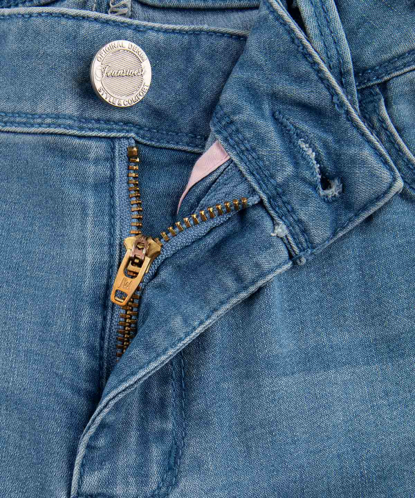 شلوارک جین زنانه جین وست Jeanswest