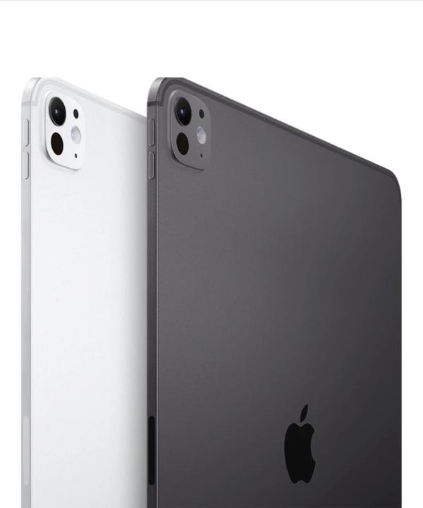 تبلت 13 اینچی اپل مدل iPad Pro 2024 M4 Wi-Fi ظرفیت 256 گیگابایت و رم 8 گیگابایت