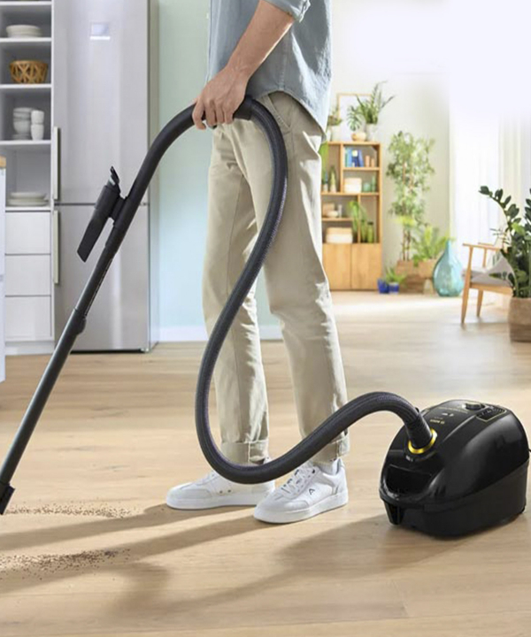 جاروبرقی بوش Bosch مدل BGLS38GOLD