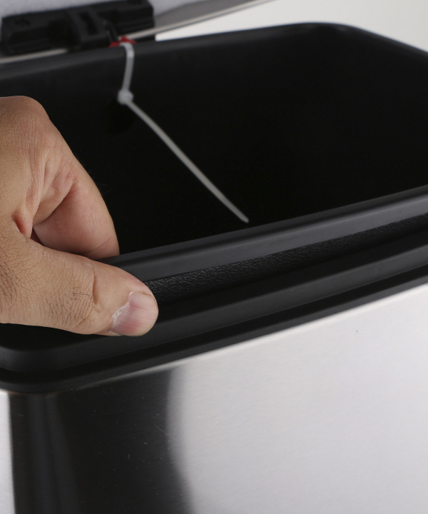 سطل زباله پدالی دلفین Dolphin مدل Pry-30ltr