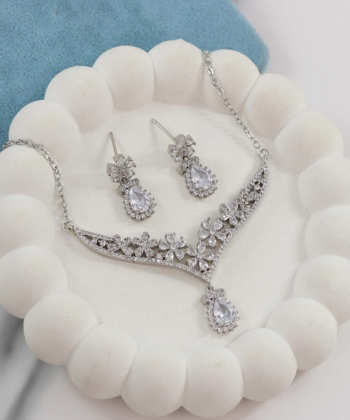 نیم ست مجلسی نقره ای پر نگین زودیکا Zoodika کد AAA-242