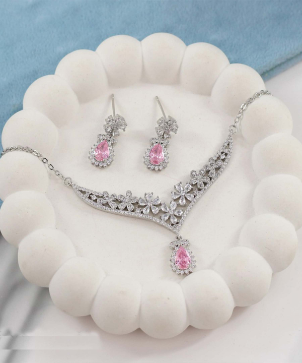 نیم ست طرح جواهر مجلسی نقره ای پرنگین زودیکا Zoodika کد AAA-241