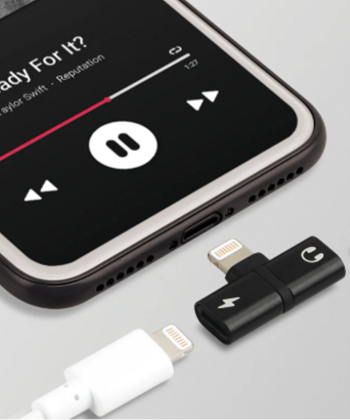 مبدل لایتنینگ 1 به 2 پرومیت مدل IHINGE-LT.B
