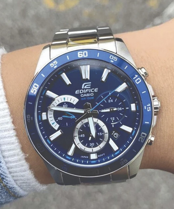 ساعت مچی مردانه  کاسیو Casio مدل EFV-570D-2AVUDF
