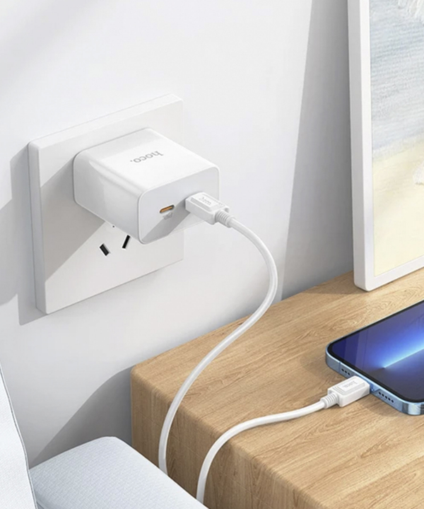 شارژر دیواری 35 وات هوکو مدل C108 USB PD