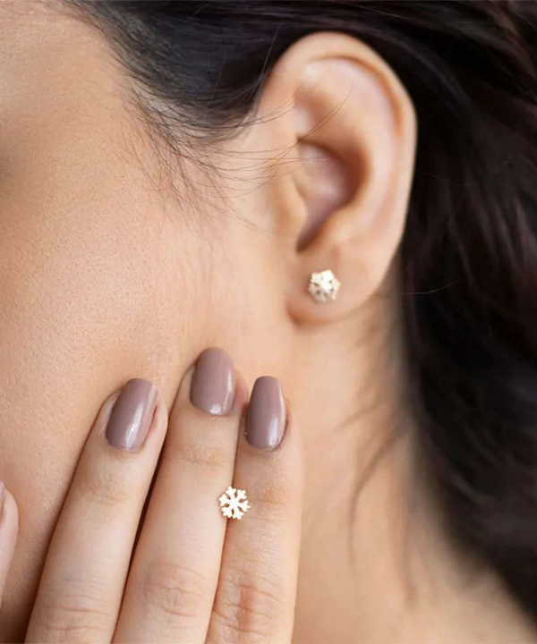 گوشواره طرح برف ساده قو طلایی Qooe Talaee کد E012815