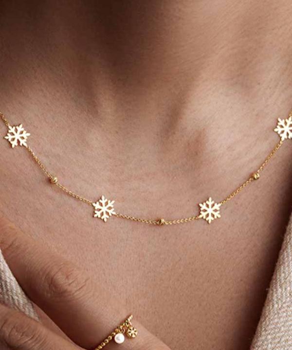 گردنبند گوله برف کریسمسی قو طلایی Qooe Talaee کد N012685
