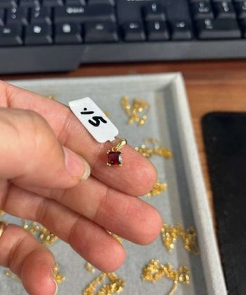 پلاک طلا مربع میوگلد Mio Gold کد N2173