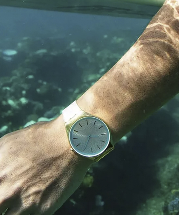 ساعت مچی زنانه سواچ Swatch مدل SYXG127