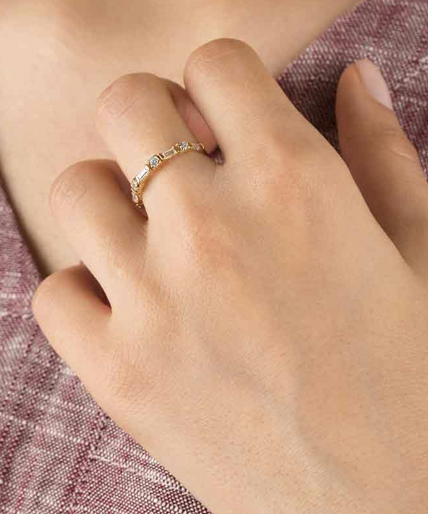 حلقه طلا لونا و نگین باگت پرسته Parasteh کد 69787