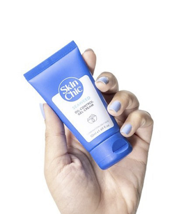 ژل کرم کنترل کننده اسکین شیک Skin Chic حاوی عصاره جلبک دریایی حجم 50 میلی لیتر