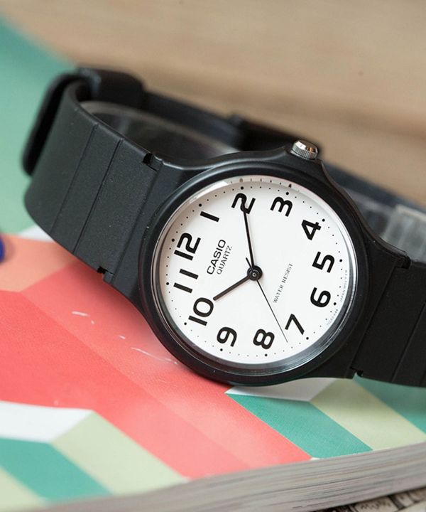 ساعت مچی کاسیو Casio مدل MQ-24-7B2LDF