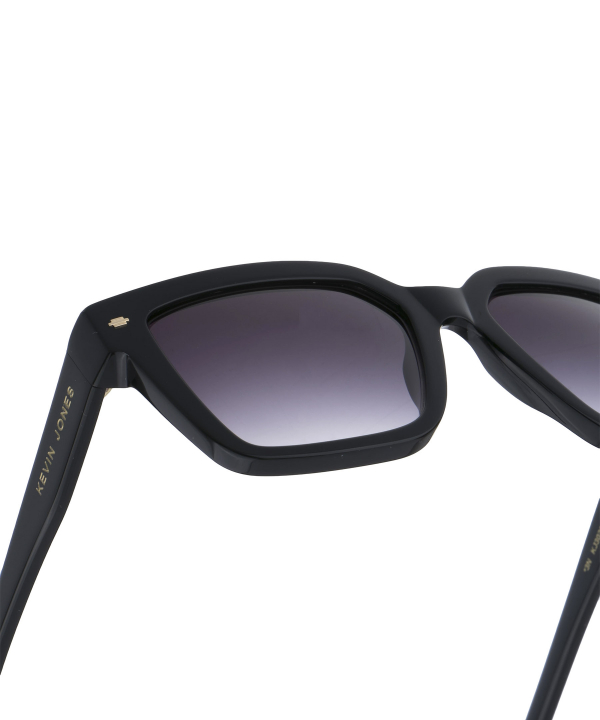 عینک آفتابی کوین جونز Kevin Jones کد kj 3021