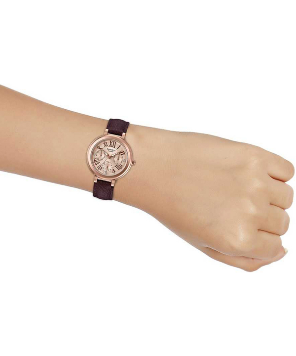 ساعت مچی زنانه کاسیو Casio مدل SHE-3034GL-7A2UDF