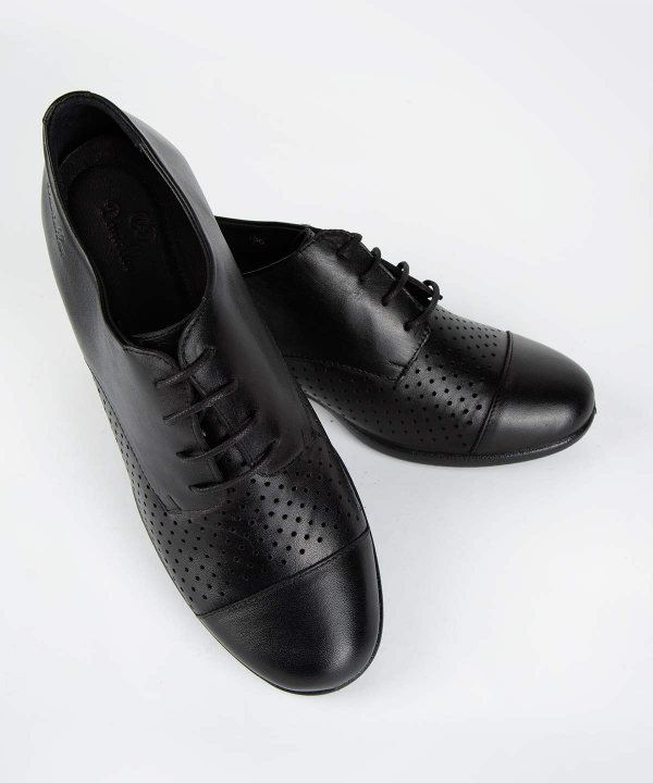 کفش راحتی زنانه چرم دنیلی Daniellee مدل Artenus Derby Perforated