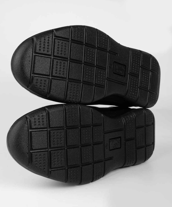 کفش راحتی زنانه چرم دنیلی Daniellee مدل Artemis sneaker