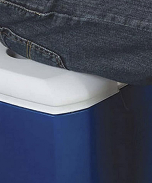 یخدان تکاورکو Takavarco مدل Coleman chest cooler 28.4L
