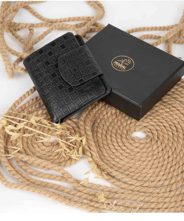 کیف پول دکمه ای کوچک زنانه مارال چرم Maral Leather مدل الیکا- مشکی