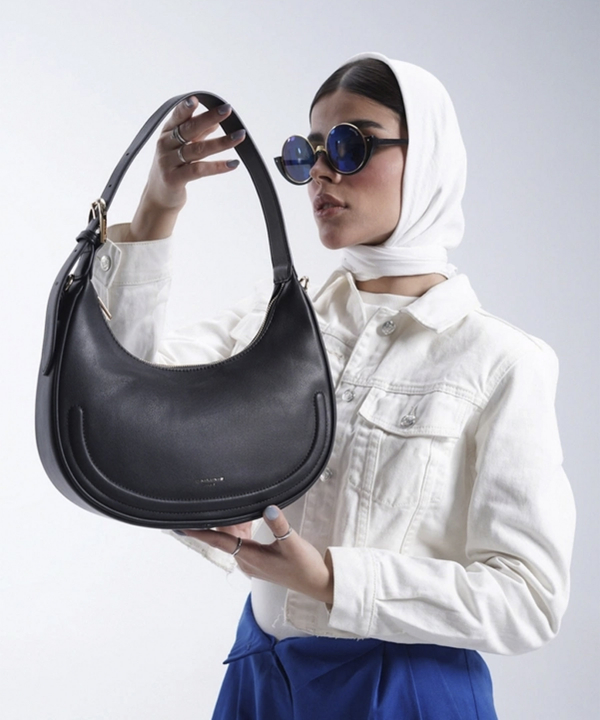 کیف دوشی زنانه دیوید جونز مدل cm7244