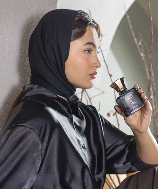 ادوپرفیوم زنانه فیکورس مدل Joy حجم 100 میلی‌لیتر
