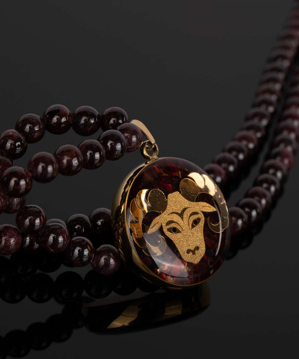 گردنبند سام نورزاده Noorzadeh Gold Art طرح ماه فروردین کد 126