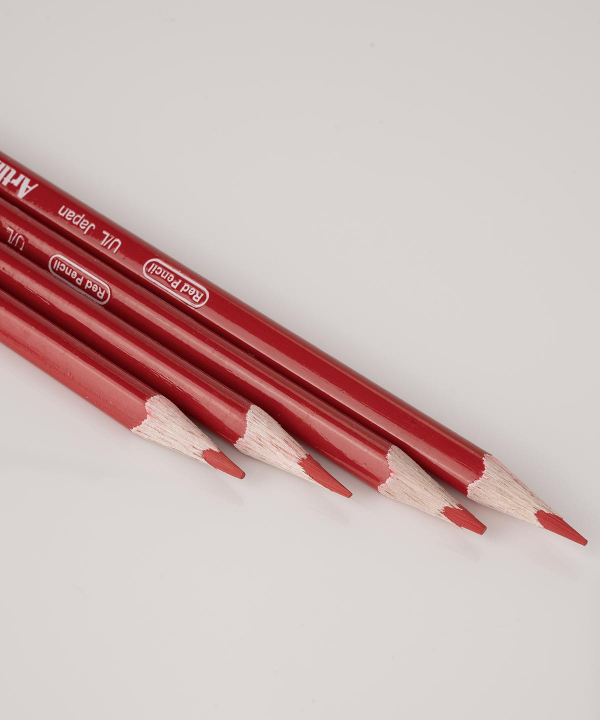 مداد قرمز آرت لاین  Artline 