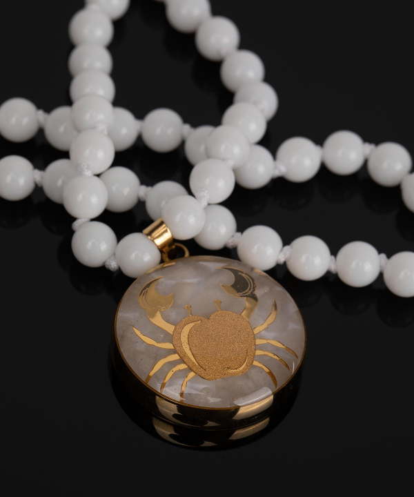 گردنبند سام نورزاده Noorzadeh Gold Art طرح گره‌ای ماه تیر