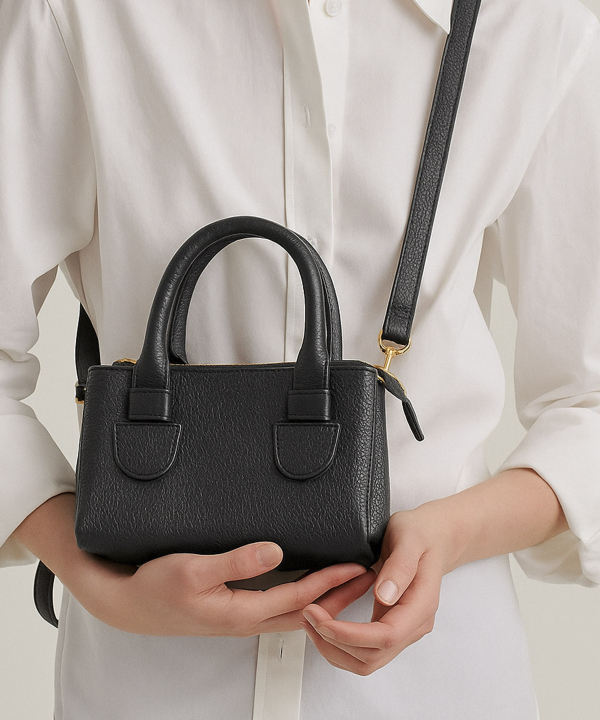 کیف دوشی زنانه چرم طبیعی نوین چرم Novin Leather مدل مانل