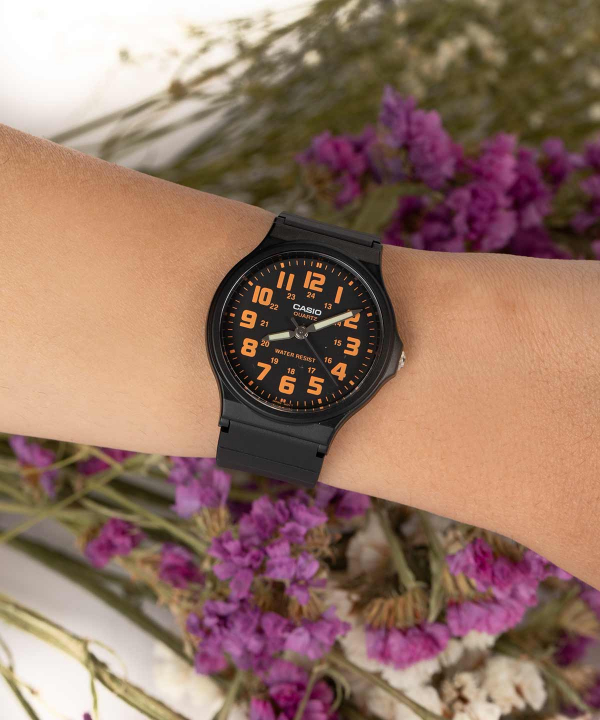 ساعت مچی زنانه کاسیو Casio مدل MQ-71-4BDF