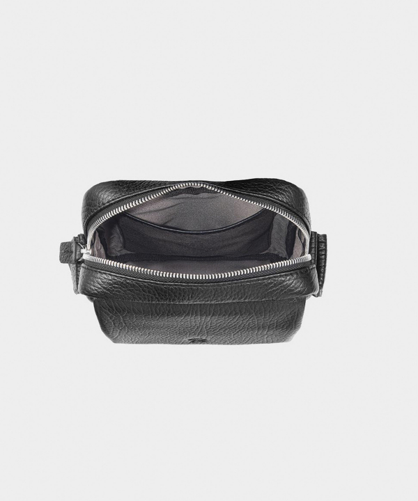 کیف کراس بادی چرم طبیعی نوین چرم Novin Leather مدل کارلتو