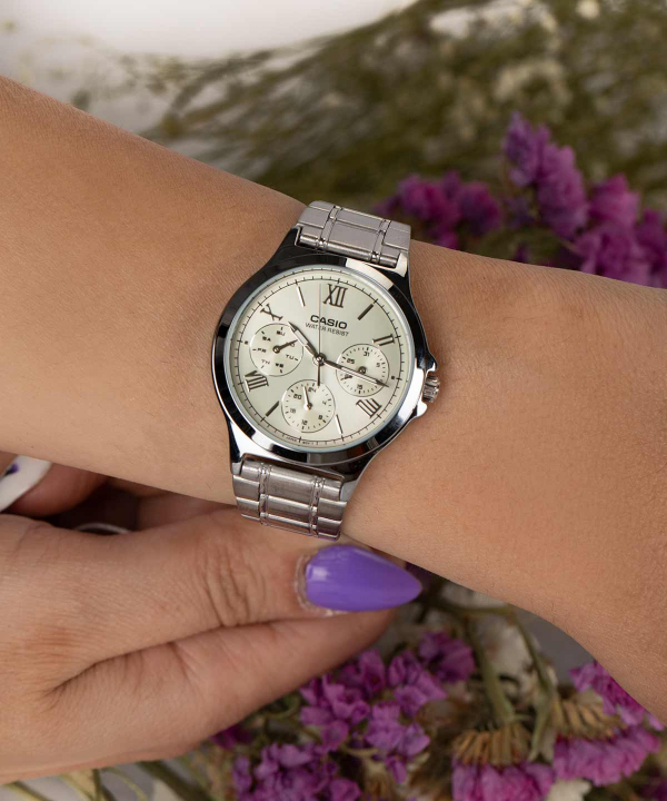 ساعت مچی زنانه کاسیو Casio مدل LTP-V300D-9A1UDF