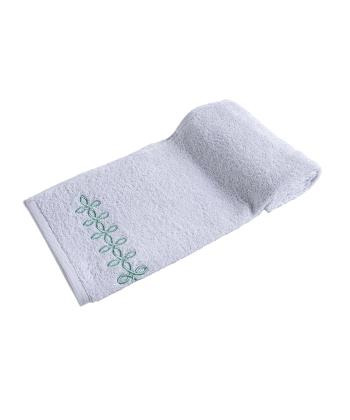 حوله دست لوما مدل گلدوزی گلبرگ