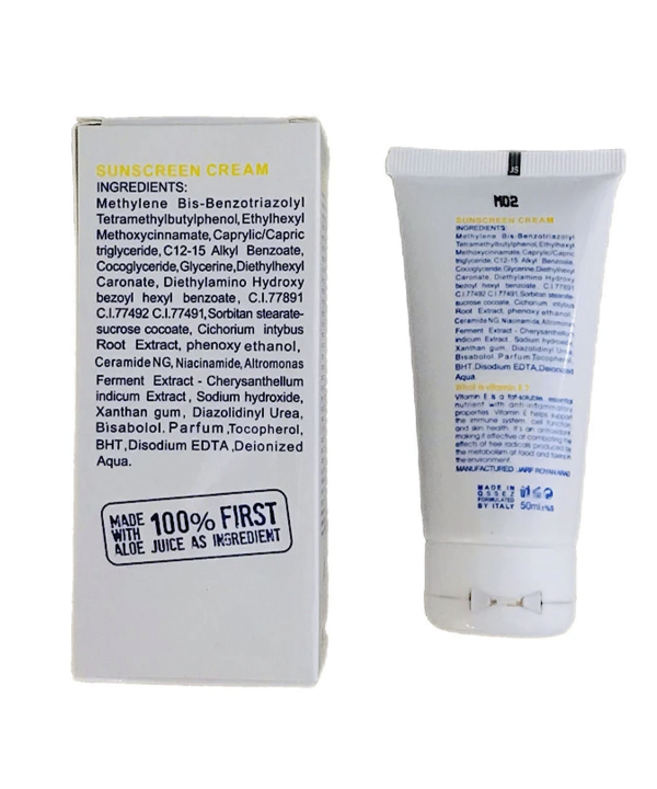 کرم ضد آفتاب رنگی با SPF50 مناسب انواع پوست مارین رز حجم 50 میلی لیتر