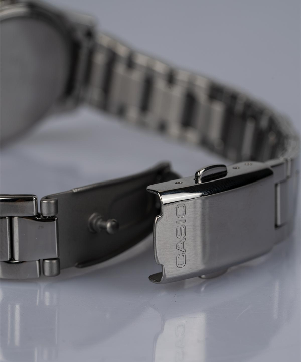 ساعت مچی زنانه کاسیو Casio مدل LTP-E164D-9ADF