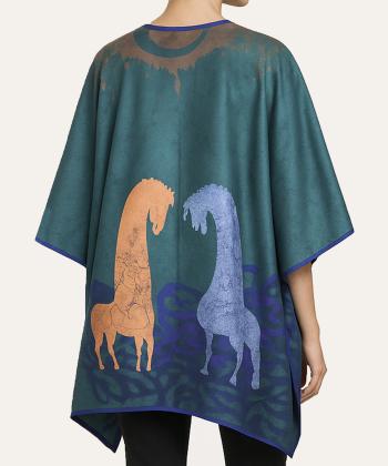 پانچو زنانه طاقه چیان Taghechian مدل چرخ کبود