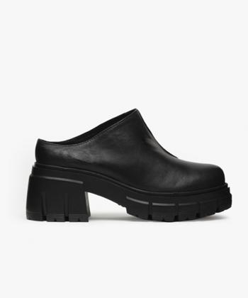 صندل پاشنه دار زنانه چرم طبیعی آرتمن مدل سلینا