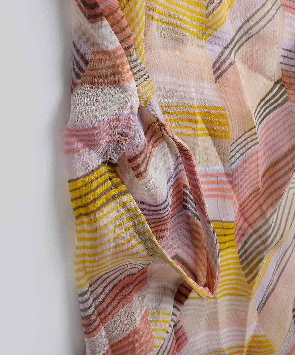 بلوز حریر زنانه ورو مدا Vero Moda مدل Zig Zag