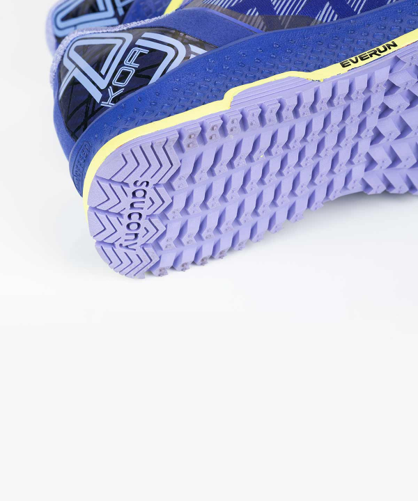 کفش ورزشی زنانه ساکونی Saucony مدل S10390-3