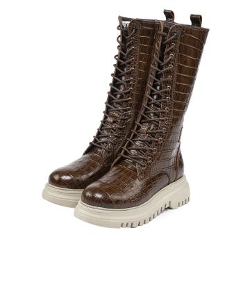 بوت زنانه چرم طبيعي نوين چرم مدل 2269