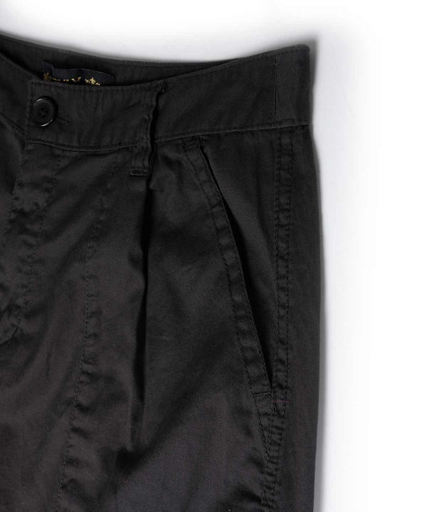 شلوارک پیلی دار برند پی لس Brand Payless مدل Loose Shape