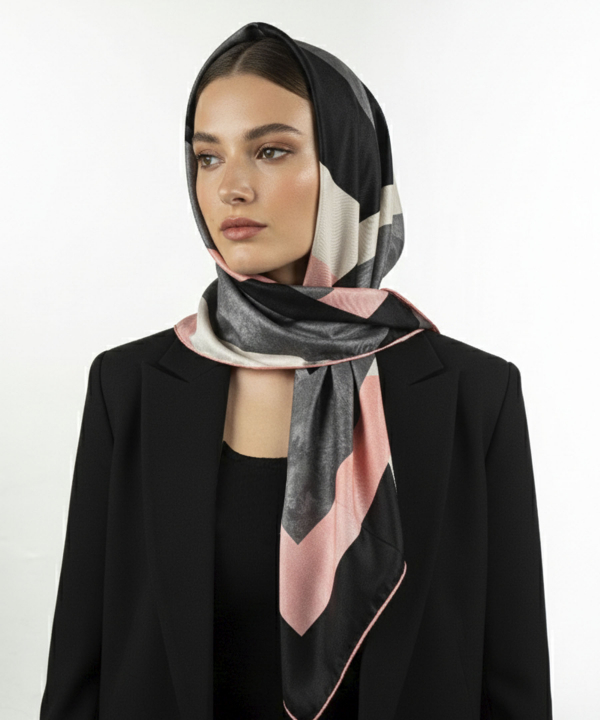 روسري زنانه پيركاردين كد pc8682058006