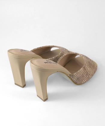 کفش زنانه چرم طبیعی منط Mante مدل Z320