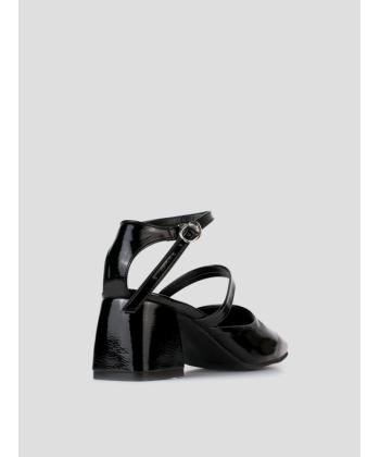 کفش پاشنه دار زنانه چرم وگن آرتمن مدل امبر