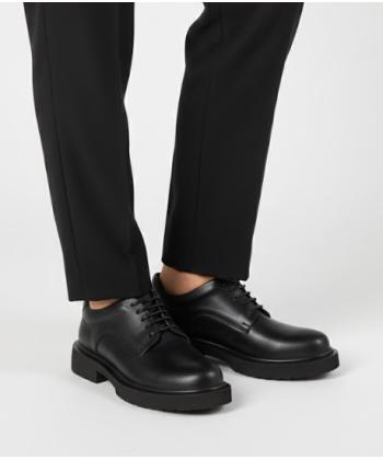 كفش زنانه چرم طبيعي آرتمن مدل استرايدر 5 اف