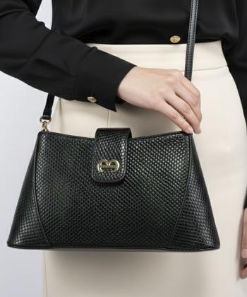 کیف دوشی چرم طبیعی زنانه منط مدل 4114