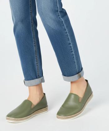 كفش زنانه چرم طبيعي شيفر مدل 5421C