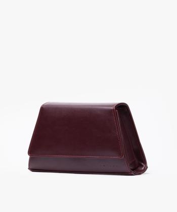 کیف دوشی چرم طبیعی زنانه آرتمن مدل دوريتو